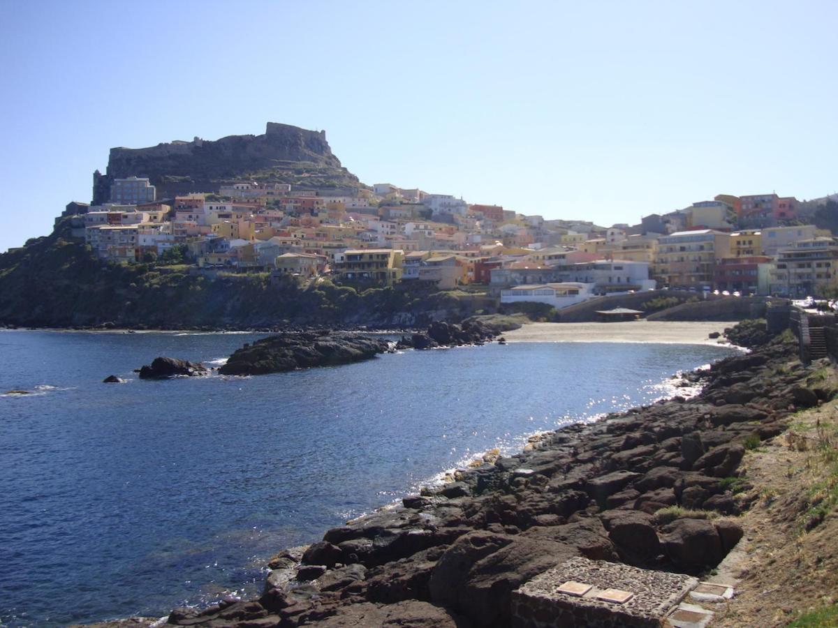 Grazioso Attico Vicino Alla Spiaggia E Al Centro Castelsardo Exterior foto