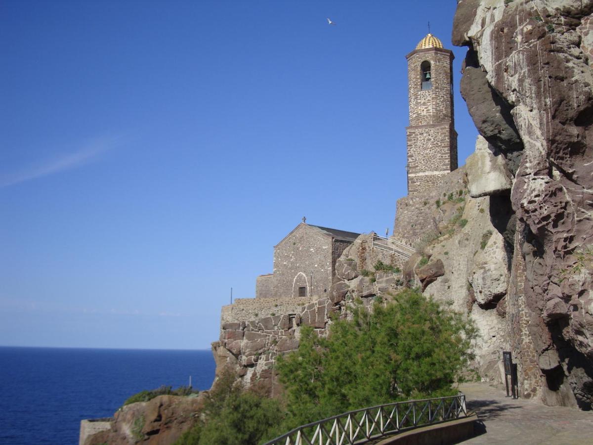 Grazioso Attico Vicino Alla Spiaggia E Al Centro Castelsardo Exterior foto